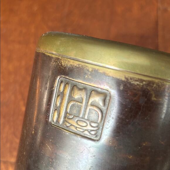 Vintage Benedict Maya Bronze Tobacco Humidor Container with Bakelite Handle - Picture 7 of 16